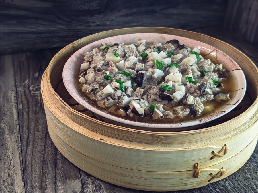 Steamed Minced Pork with Water Chestnuts